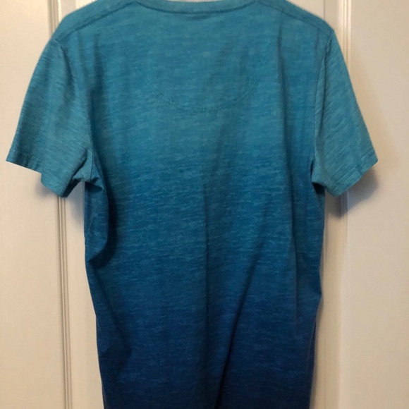 Medium hollister tee - Picture 4 of 4
